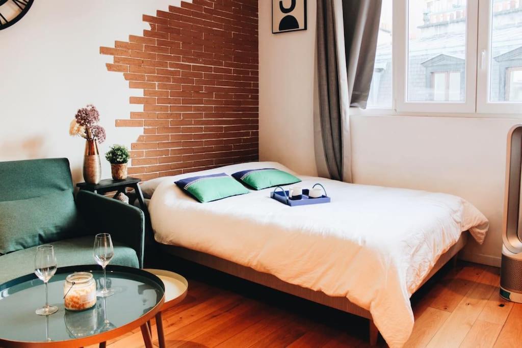 Appartement Sunny - Confortable Pres De La Tour Eiffel